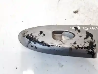 Pezzo di ricambio per auto di seconda mano plastiche per opel corsa a fastback (s83) 1.2 i (f08, m08, f68, m68) riferimenti oem iam smge011m1  83740