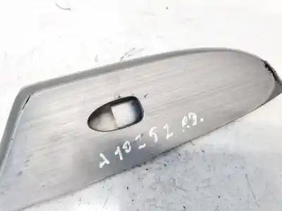 Pezzo di ricambio per auto di seconda mano plastiche per opel corsa a fastback (s83) 1.2 i (f08, m08, f68, m68) riferimenti oem iam 83590smgg010m1  83590-smg-g010-m1