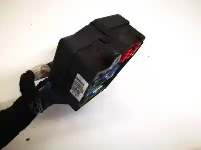 Second-hand car spare part fuse box unit for volkswagen passat variant (3b5) 1.9 tdi oem iam references   