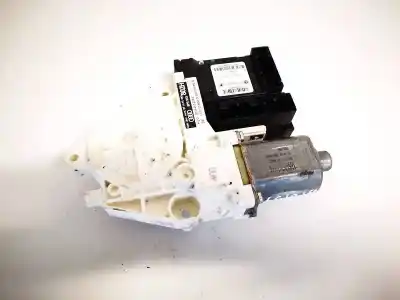 Second-hand car spare part RIGHT FRONT WINDOW MOTOR for OPEL KADETT D (31_-34_, 41_-44_)  OEM IAM references 8P0959802H  