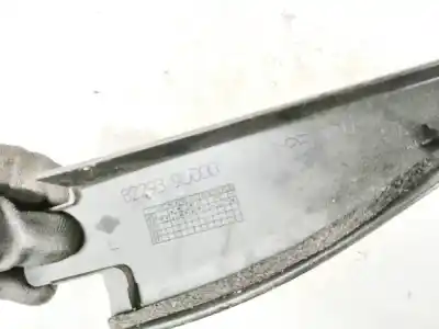 Pezzo di ricambio per auto di seconda mano plastica per nissan note (e11e) 1.6 16v cat riferimenti oem iam 822939u000  