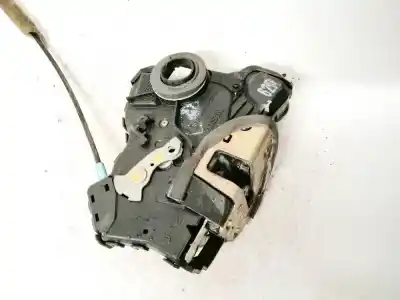 Pezzo di ricambio per auto di seconda mano serratura porta anteriore destra per toyota corolla (e12) 2.0 d-4d sol berlina riferimenti oem iam   