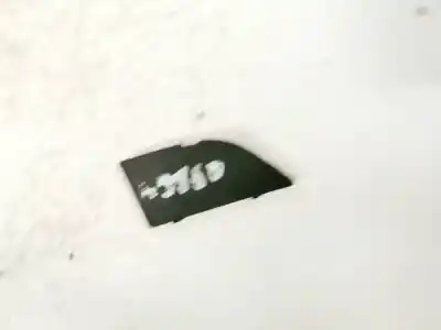 Peça sobressalente para automóvel em segunda mão plásticos por opel zafira b 1.9 cdti referências oem iam 331985437