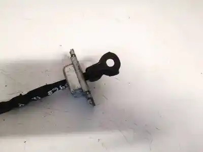 Second-hand car spare part hinge for mazda 2 lim. (de) 1.6 cd diesel cat oem iam references   