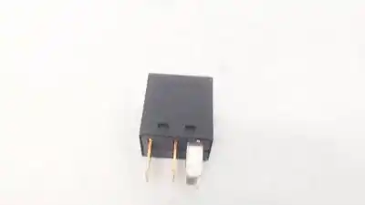 Second-hand car spare part relay for mitsubishi colt cz3 berl. 5 (z30a) 1.3 (z35a. z33a. z34a) oem iam references mb953382  v23075