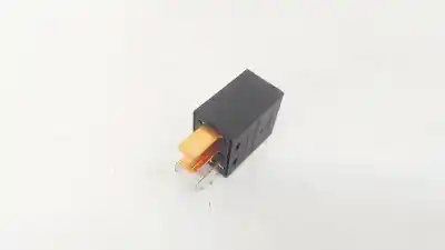 Peça sobressalente para automóvel em segunda mão relé para automóvel por mitsubishi colt cz3 berl. 5 (z30a) 1.3 (z35a. z33a. z34a) referências oem iam mb953382  v23075