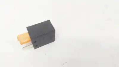 Second-hand car spare part relay for mitsubishi colt cz3 berl. 5 (z30a) 1.3 (z35a. z33a. z34a) oem iam references mb953382