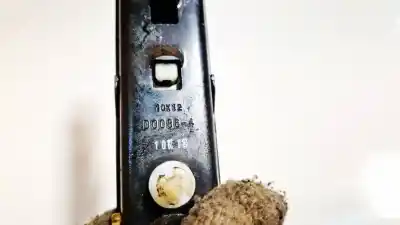 Peça sobressalente para automóvel em segunda mão chicote / encaixe cinto segurança dianteiro esquerdo por bmw 3 (e30) m3 2.3 referências oem iam d00864  1ok12