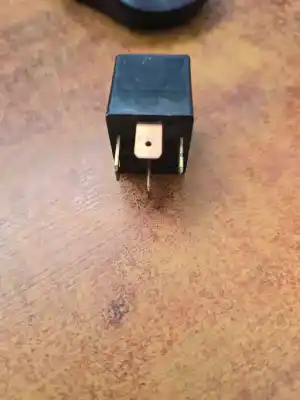 Second-hand car spare part relay for talbot simca 1100 fastback 1.1 le,lx,gls,es oem iam references lf6618811  lf66 18 811, cb1a-tr-12v, acb36221 m01, cb1atr12v, acb36221m01