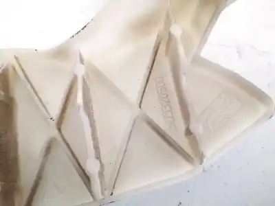 Pezzo di ricambio per auto di seconda mano plastica per bmw 3 (e30) m3 2.3 riferimenti oem iam 503320500  5d3320500