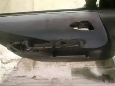 Автозапчасти б/у обивка левой передней двери за mercedes-benz cls (c218) cls 63 amg (218.374) ссылки oem iam 