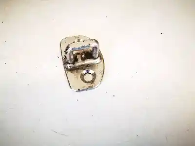 Pezzo di ricambio per auto di seconda mano plastiche per volkswagen bora variant (1j6) 1.9 tdi riferimenti oem iam 3b0837033g  