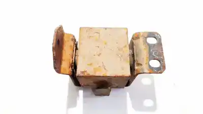 Second-hand car spare part engine support for hyundai tucson (jm) 2.0 crdi oem iam references   