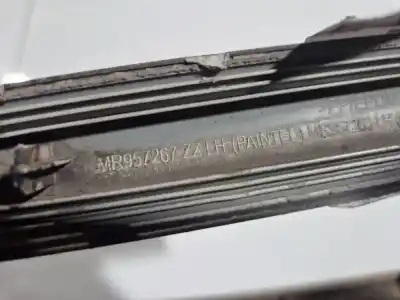 Автозапчастина б/у пластика для mitsubishi colt vi (z3_a, z2_a) 1.3 (z21a) посилання на oem iam mr957267zz  mr957263