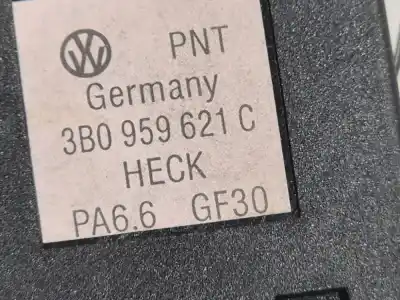Second-hand car spare part switch for volkswagen passat variant (3b5) 1.9 tdi oem iam references 8ld971972  3b0959621c