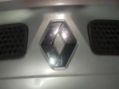 İkinci el araba yedek parçası AMBLEM için RENAULT SCENIC, I 1999.09 - 2003.06 FACELIFT 1.6 16V 79KW K4M 1999.09 - 2003.06 OEM IAM referansları   