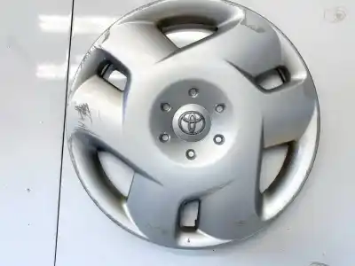 Автозапчастина б/у КАПКИ СТУПИЦІ для TOYOTA COROLLA VERSO (_E12_) 2.0 D-4D (CDE120_) Посилання на OEM IAM 2518  