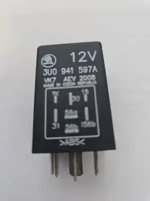 Second-hand car spare part RELAY for OPEL KADETT E FASTBACK (T85) 1.4 S (C08, C48, D08, D48) OEM IAM references 3U0941597A  