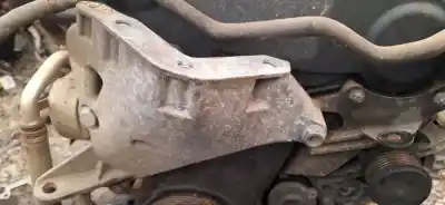 Second-hand car spare part engine support for opel kadett e fastback (t85) 1.4 s (c08, c48, d08, d48) oem iam references 038199206  