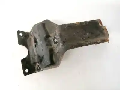Автозапчастина б/у пластика для mitsubishi colt cz3 berl. 5 (z30a) 1.3 (z35a. z33a. z34a) посилання на oem iam mn105688