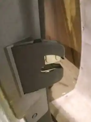 Pezzo di ricambio per auto di seconda mano Baule / Serratura Del Cancello per BMW 3 (E30) M3 2.3 Riferimenti OEM IAM   