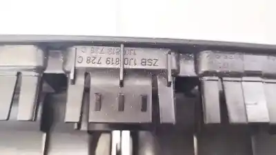 Автозапчасти б/у аэрационная решетка за volkswagen bora variant (1j6) 1.9 tdi ссылки oem iam 1j0819728c  