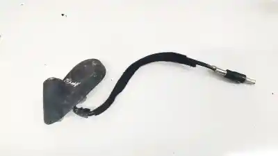 Peça sobressalente para automóvel em segunda mão ANTENA por AUDI A6, C5 2001.08 - 2005.01 FACELIFT 2.5 TDI 114KW 2001.08 - 2005.01 Referências OEM IAM 8L0035501E  