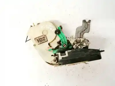 Second-hand car spare part left front door lock for kia sorento 2.5 crdi ex oem iam references 