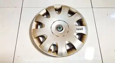 Peça sobressalente para automóvel em segunda mão TAMPA DE JANTE por FORD TAURUS (P5_) 3.0 24V Referências OEM IAM 1Z0601147A  