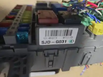 Second-hand car spare part fuse box unit for opel corsa a fastback (s83) 1.2 i (f08, m08, f68, m68) oem iam references 38650sjdg02  g310hdfx, 071115, sjd-g0310, gs18n601 5970175, sjdg0310, gs18n6015970175