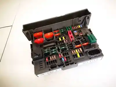Pièce détachée automobile d'occasion BOÎTES À FUSIBLES pour BMW X1 (E84)  Références OEM IAM 10688710  9119446-04, 9119446140310