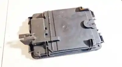 Second-hand car spare part fuse box unit for volkswagen passat variant (3b5) 1.9 tdi oem iam references 8d0927355a  