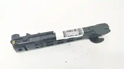 Pezzo di ricambio per auto di seconda mano gancio cintura anteriore sinistro per opel kadett e fastback (t85) 1.4 s (c08, c48, d08, d48) riferimenti oem iam 1t0857819