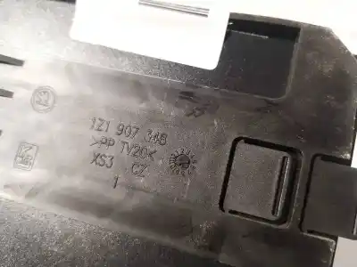 Second-hand car spare part fuse box unit for ford taurus (p5_) 3.0 24v oem iam references 1z1907348  