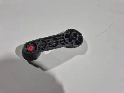 Second-hand car spare part left front window crank handle for nissan bluebird hatchback (t72, t12) 1.6 oem iam references f23342  f23342