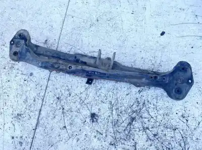 Peça sobressalente para automóvel em segunda mão charrió / suporte de eixo dianteiro por volkswagen golf ii 1.3 referências oem iam 