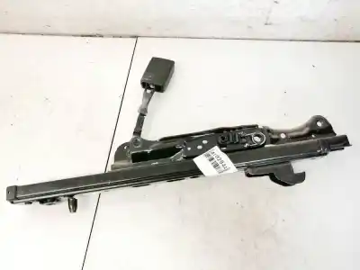 Pezzo di ricambio per auto di seconda mano GANCIO CINTURA ANTERIORE DESTRO per BMW 3 (E30) M3 2.3 Riferimenti OEM IAM 13327470  