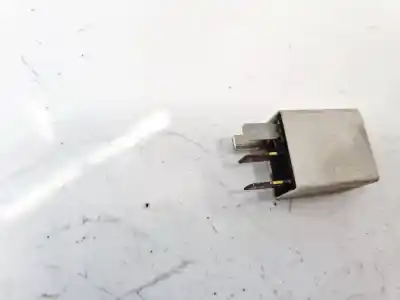 Second-hand car spare part relay for opel kadett e fastback (t85) 1.4 s (c08, c48, d08, d48) oem iam references 1k0951253  