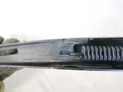 Second-hand car spare part left front windshield wiper arm for audi a4 b7 (8ec) 2.0 tdi quattro oem iam references 8e1955407   Second-hand car spare part left front windshield wiper arm for audi a4 b7 (8ec) 2.0 tdi quattro oem iam references 8e1955407