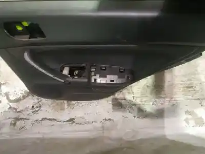 Pezzo di ricambio per auto di seconda mano RIVESTIMENTO PORTA POSTERIORE DESTRO per OPEL CORSA A FASTBACK (S83) 1.2 I (F08, M08, F68, M68) Riferimenti OEM IAM   