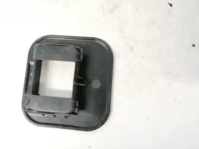 Pezzo di ricambio per auto di seconda mano plastica per mazda 3 (bk) 1.6 (bk14) riferimenti oem iam bn8v883h1  