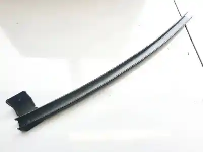 Pièce détachée automobile d'occasion PLASTIQUES pour TOYOTA YARIS, I (XP10) 1999.04 - 2003.03 1.3 16V 63KW 1999.11 - 2005.09 Références OEM IAM DX92L  
