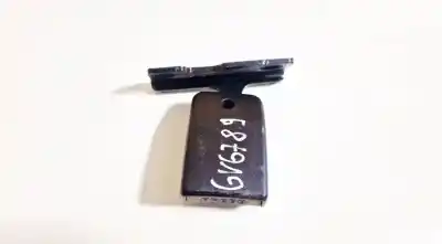 Second-hand car spare part center rear seat belt buckle for renault scenic ii 2.0 oem iam references 5041286f9