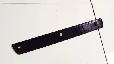 Pezzo di ricambio per auto di seconda mano plastiche per opel corsa a fastback (s83) 1.2 i (f08, m08, f68, m68) riferimenti oem iam 84202sjd0030  84202-sjd-0030