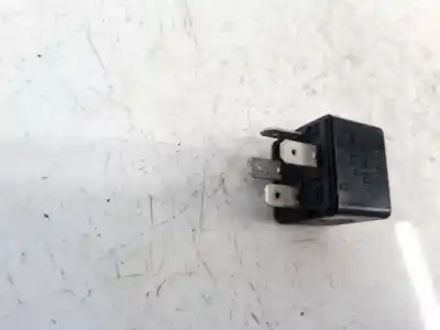 Second-hand car spare part relay for skoda octavia combi (1z5) 2.0 tdi oem iam references 6u0906061a  