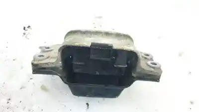 Second-hand car spare part engine support for opel kadett e fastback (t85) 1.4 s (c08, c48, d08, d48) oem iam references 1k0199555  