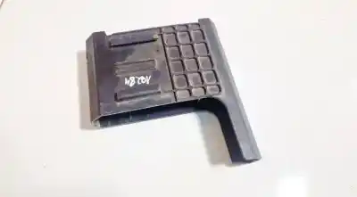 Tweedehands auto-onderdeel plasticen voor bmw 3 (e30) m3 2.3 oem iam-referenties 13243604