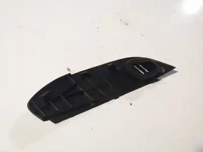 Pezzo di ricambio per auto di seconda mano plastiche per opel corsa a fastback (s83) 1.2 i (f08, m08, f68, m68) riferimenti oem iam 77476sjd0030  77476-sjd-0030