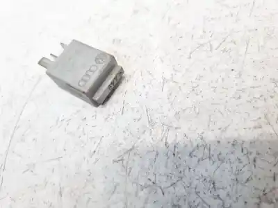 Pezzo di ricambio per auto di seconda mano relè per opel kadett e fastback (t85) 1.4 s (c08, c48, d08, d48) riferimenti oem iam 1k0951253