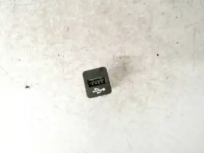 Peça sobressalente para automóvel em segunda mão trocar por bmw x1 (e84) xdrive 18 d referências oem iam 8410923765601  84.109237656-01